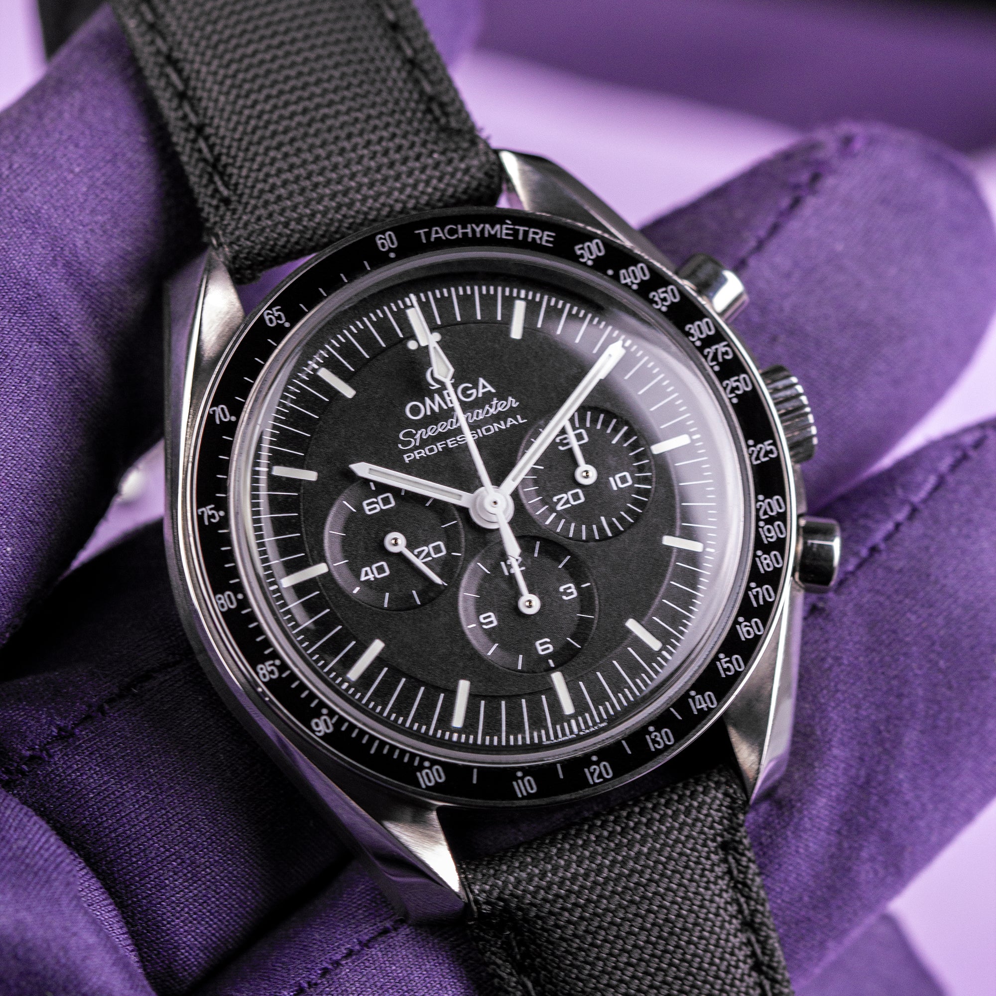 Omega Speedmaster Professional Moonwatch - 42mm