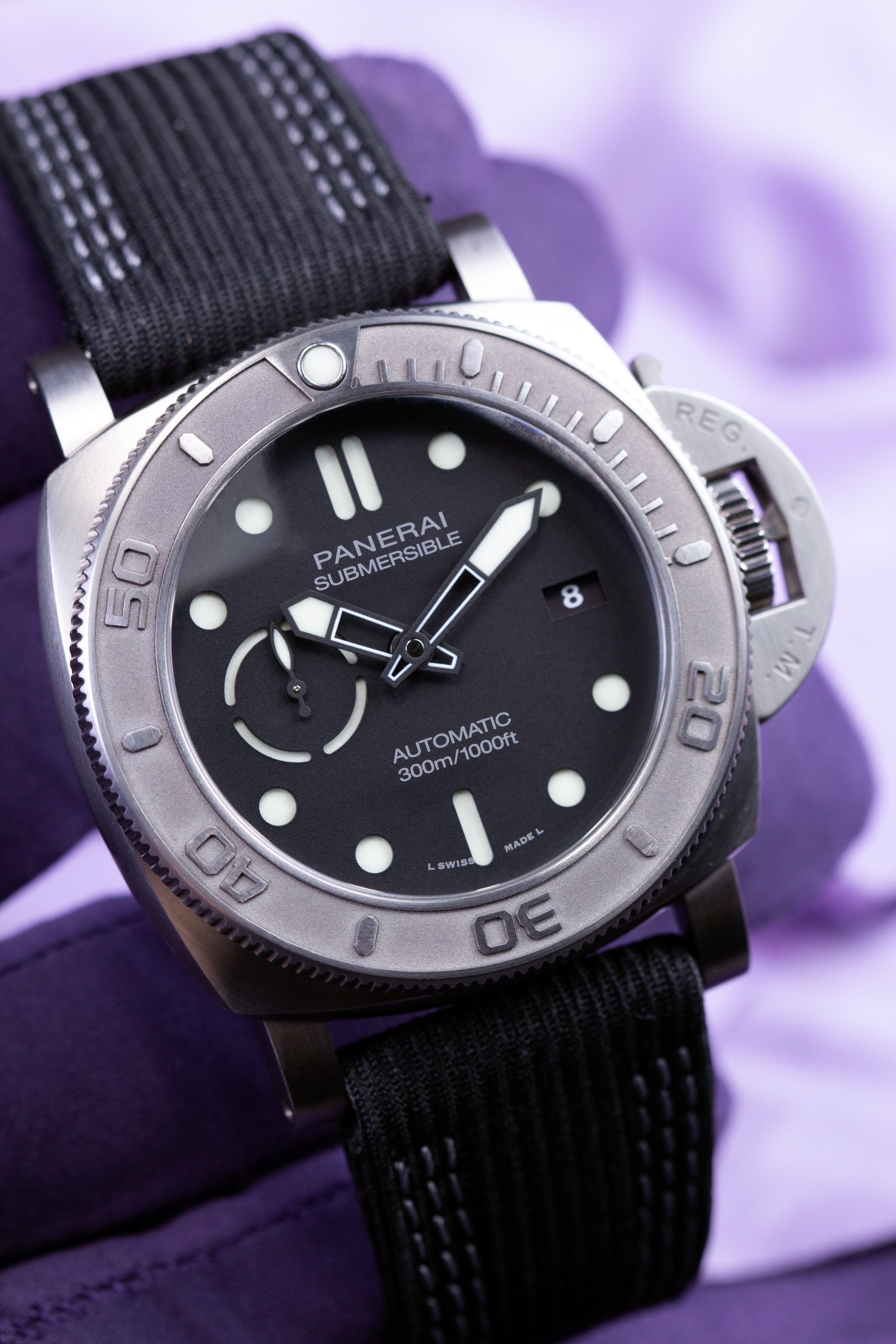 Panerai Submersible 984 Mike Horn Titanium Limited Edition 500pcs PAM00984