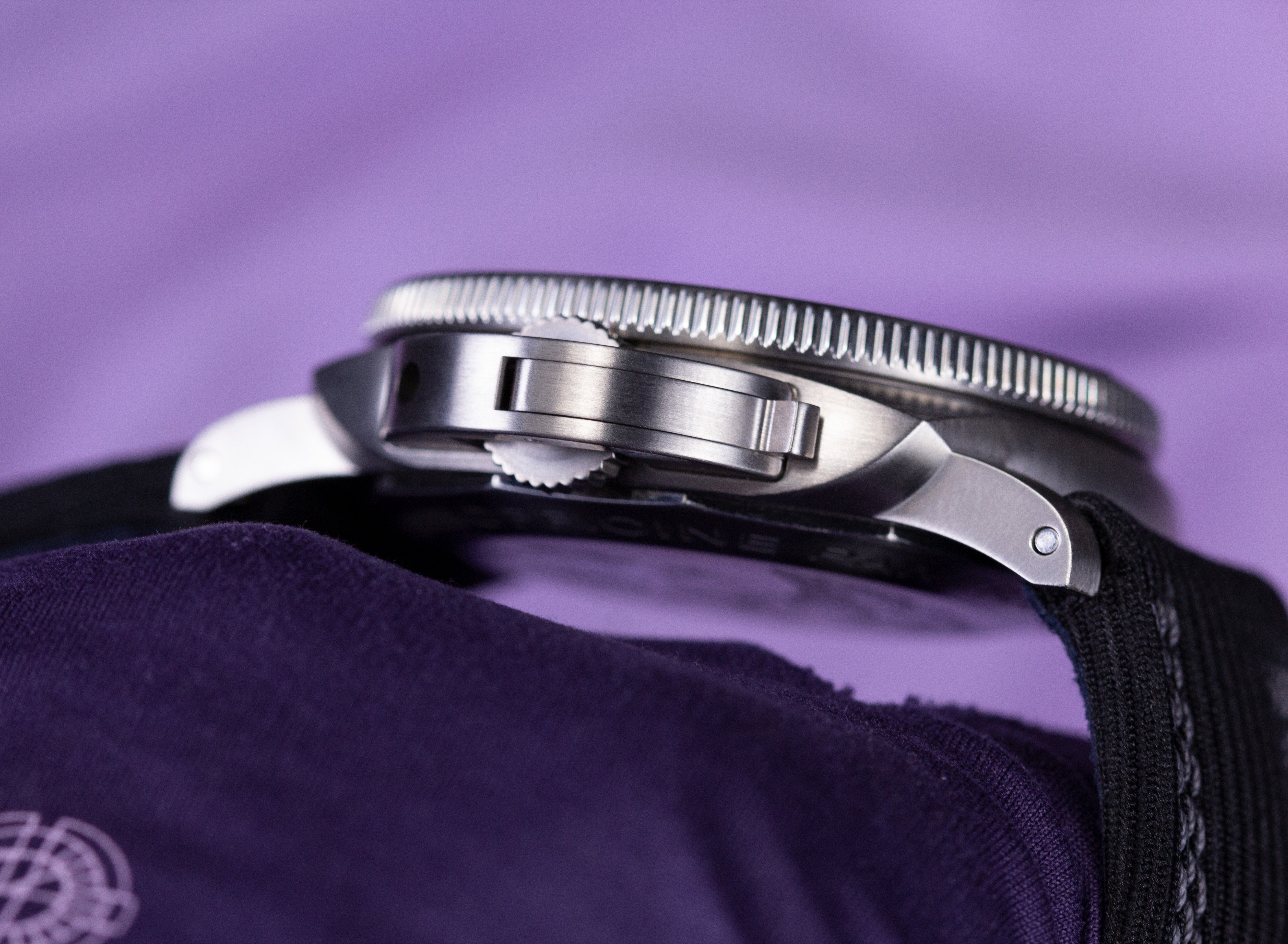 Panerai Submersible 984 Mike Horn Titanium Limited Edition 500pcs PAM0